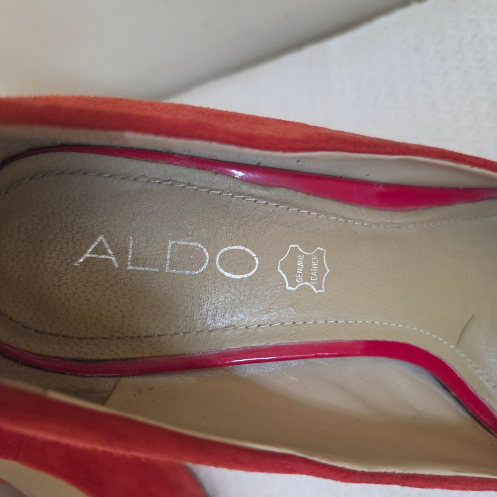 Aldo Red Suede Pointed Toe High Heel Pumps Hidden Platform Size 38 Womens - Picture 5 of 7